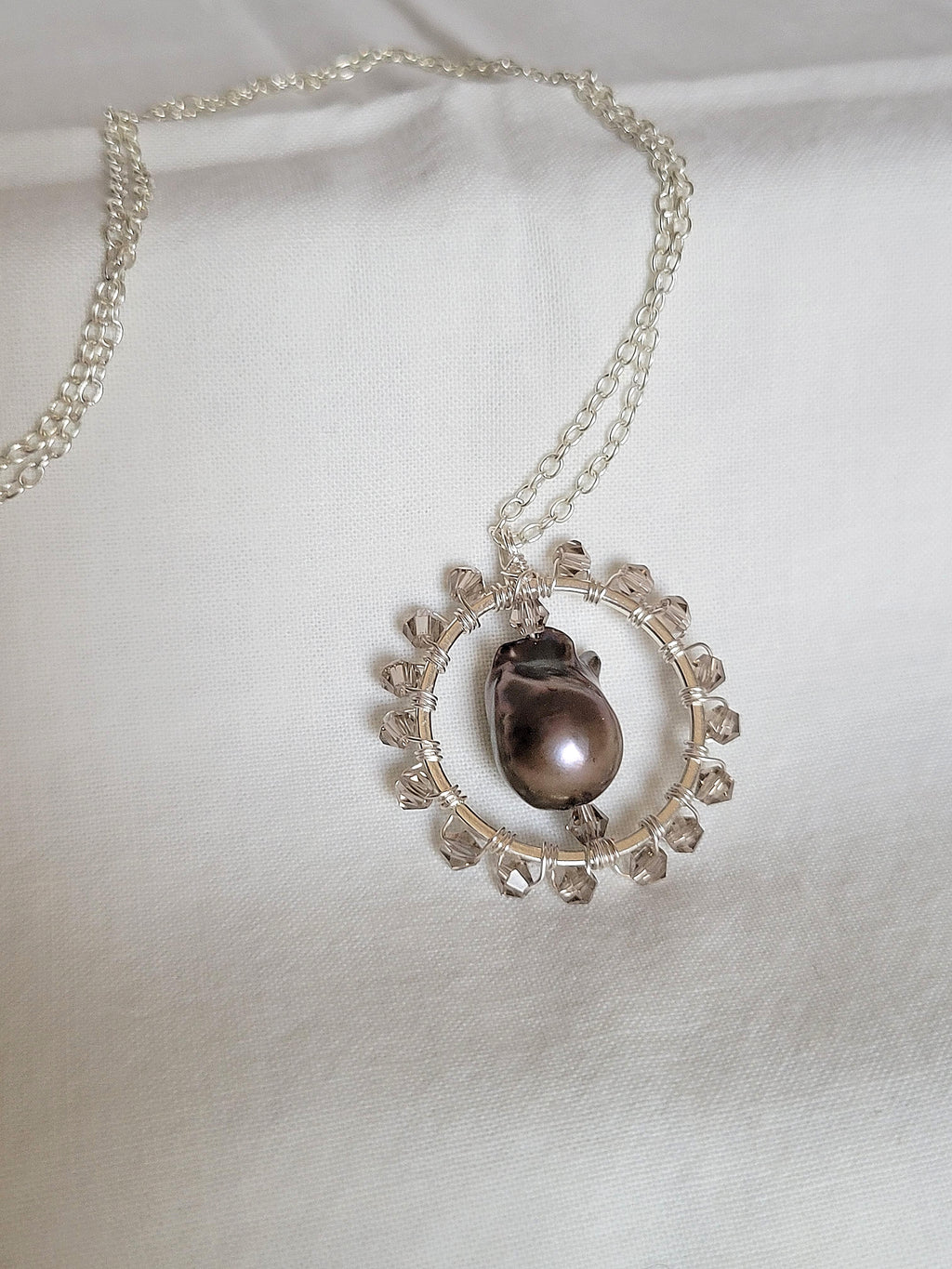 Baroque Pearl and Smokey Gray Bicone Silver Pendant with Thin Chain