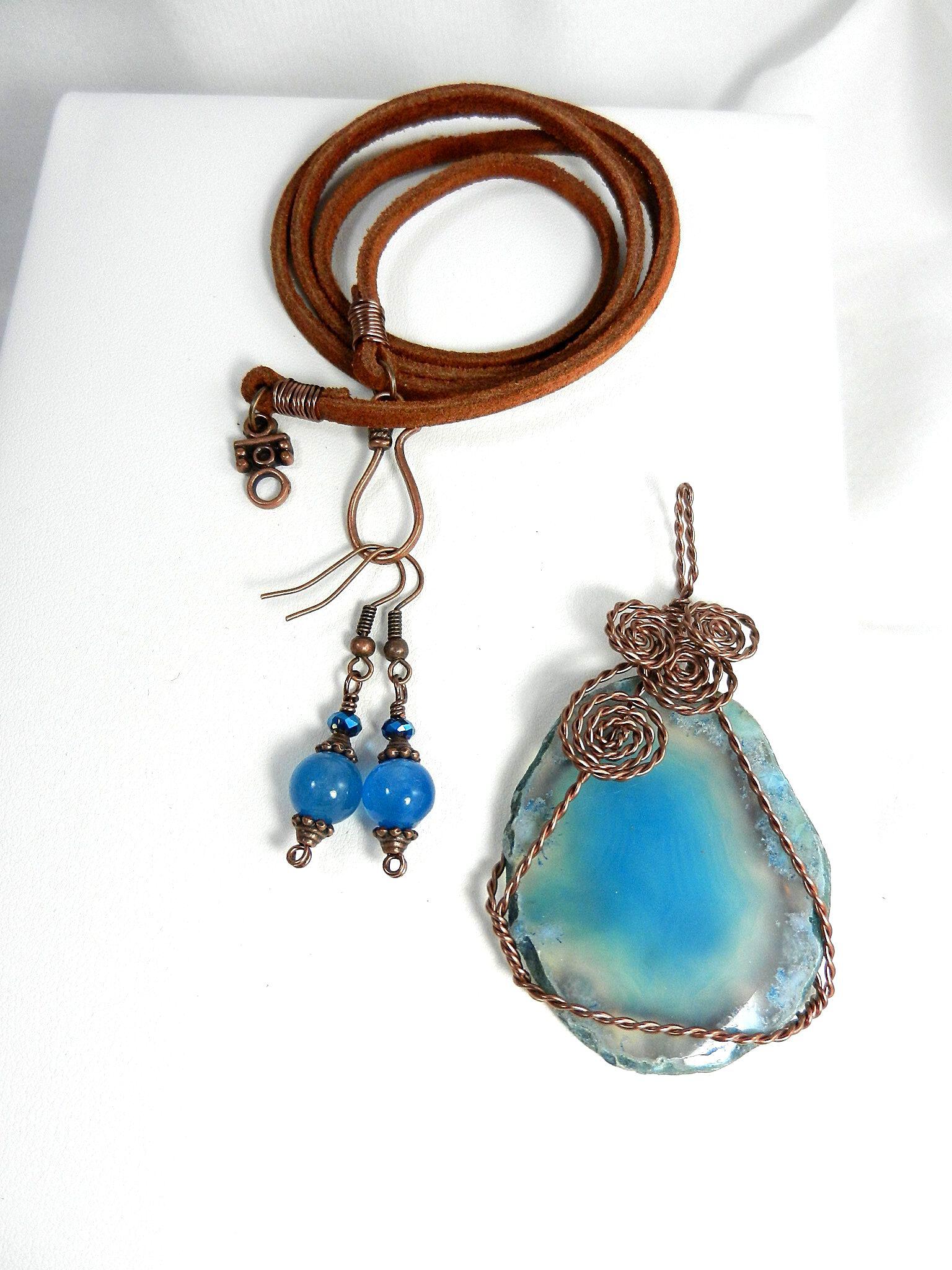 Copper Wire Wrapped Blue Druzy Geode Agate Pendant with Matching Earrings and a Brown Suede Necklace