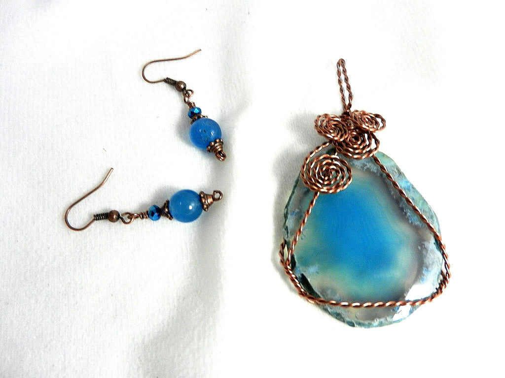 Copper Wire Wrapped Blue Druzy Geode Agate Pendant with Matching Earrings and a Brown Suede Necklace