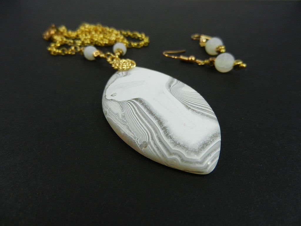 White Frosted Agate Pendant Gold Wire Wrapped with Matching Earrings