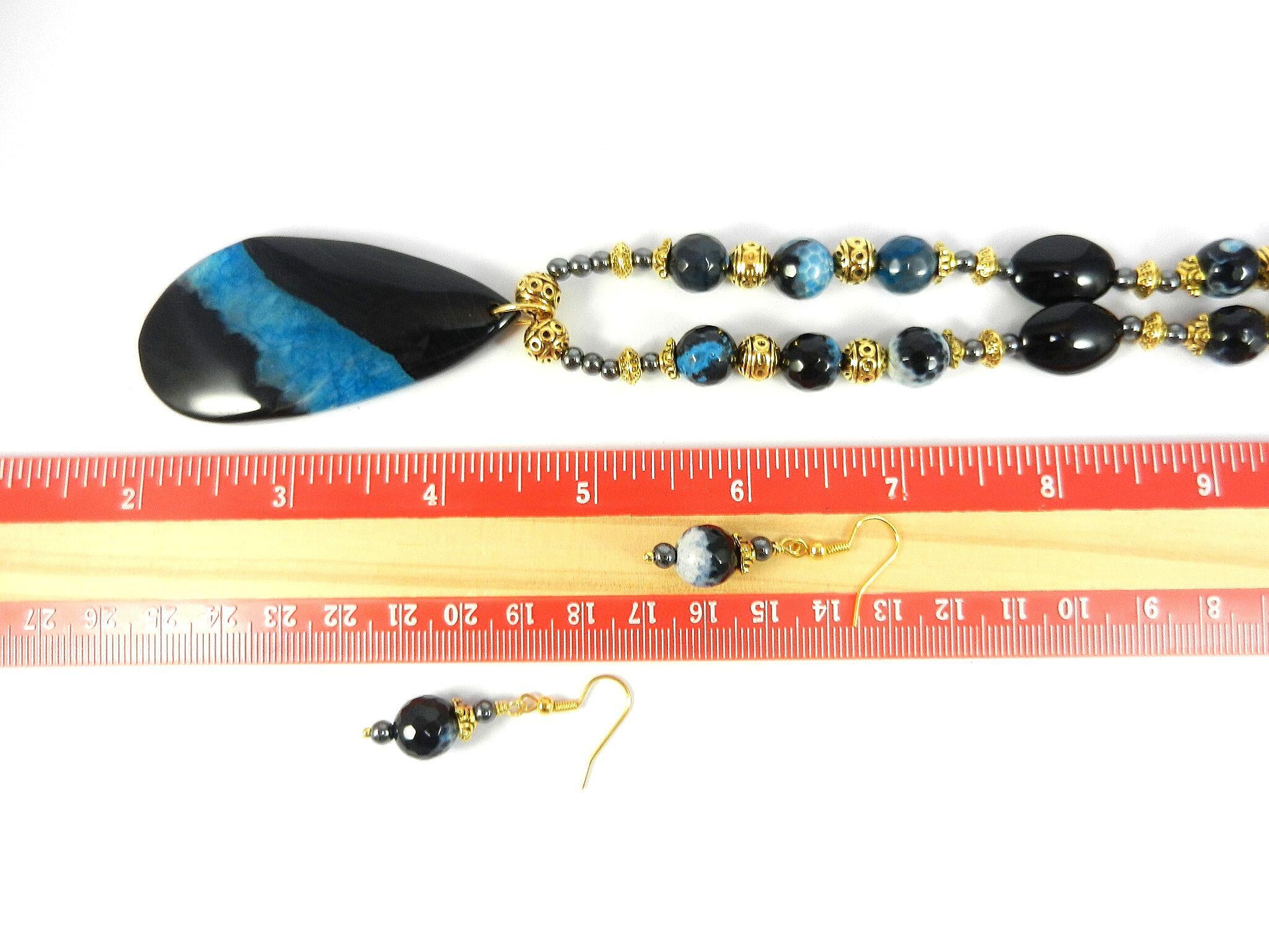 Teardrop Agate Gemstone in Blue and Black on a Gold Bead Necklace with Matching Fire Agate Earrings