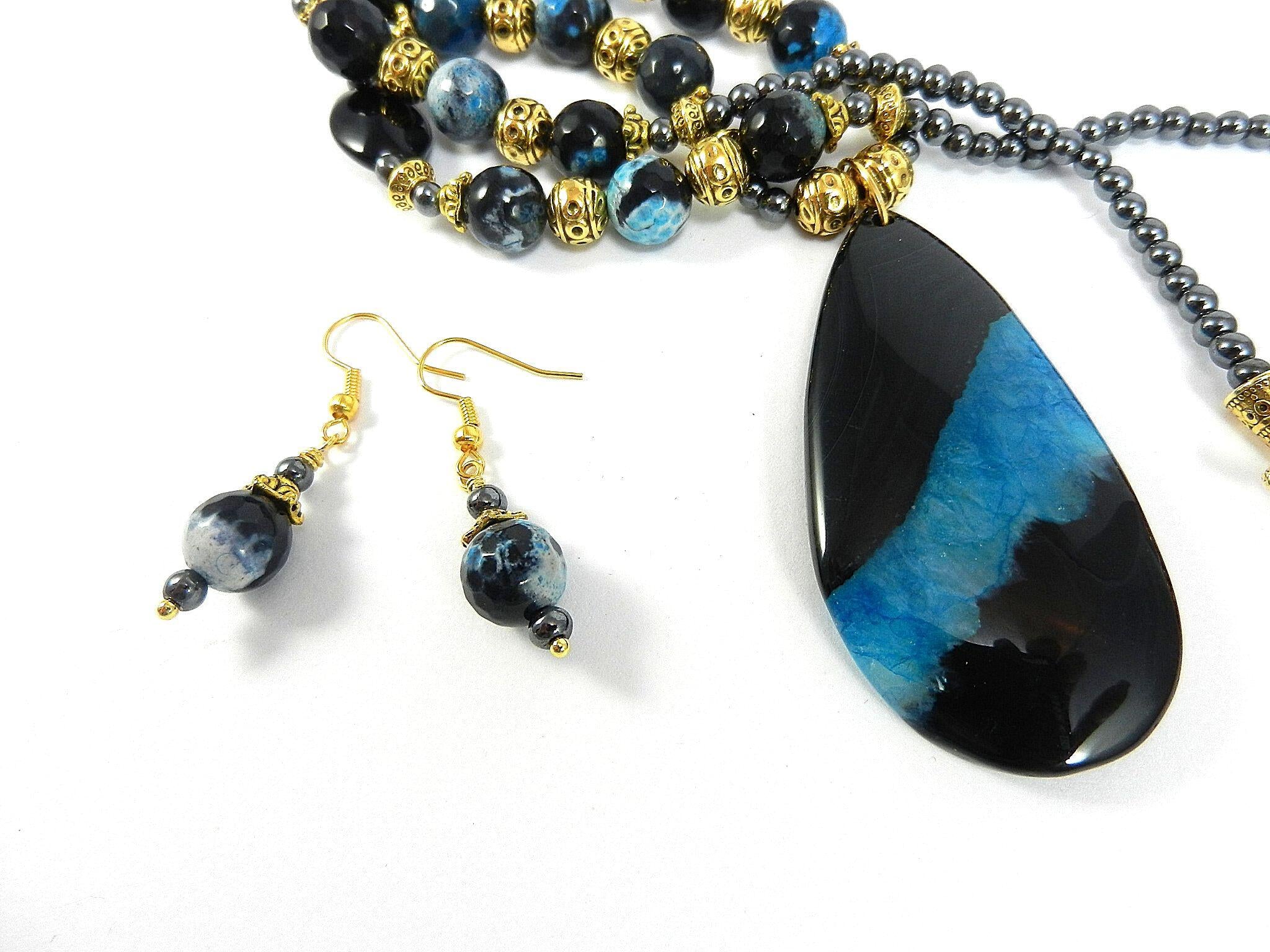 Teardrop Agate Gemstone in Blue and Black on a Gold Bead Necklace with Matching Fire Agate Earrings