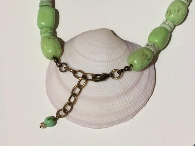 Chunky green beaded necklace