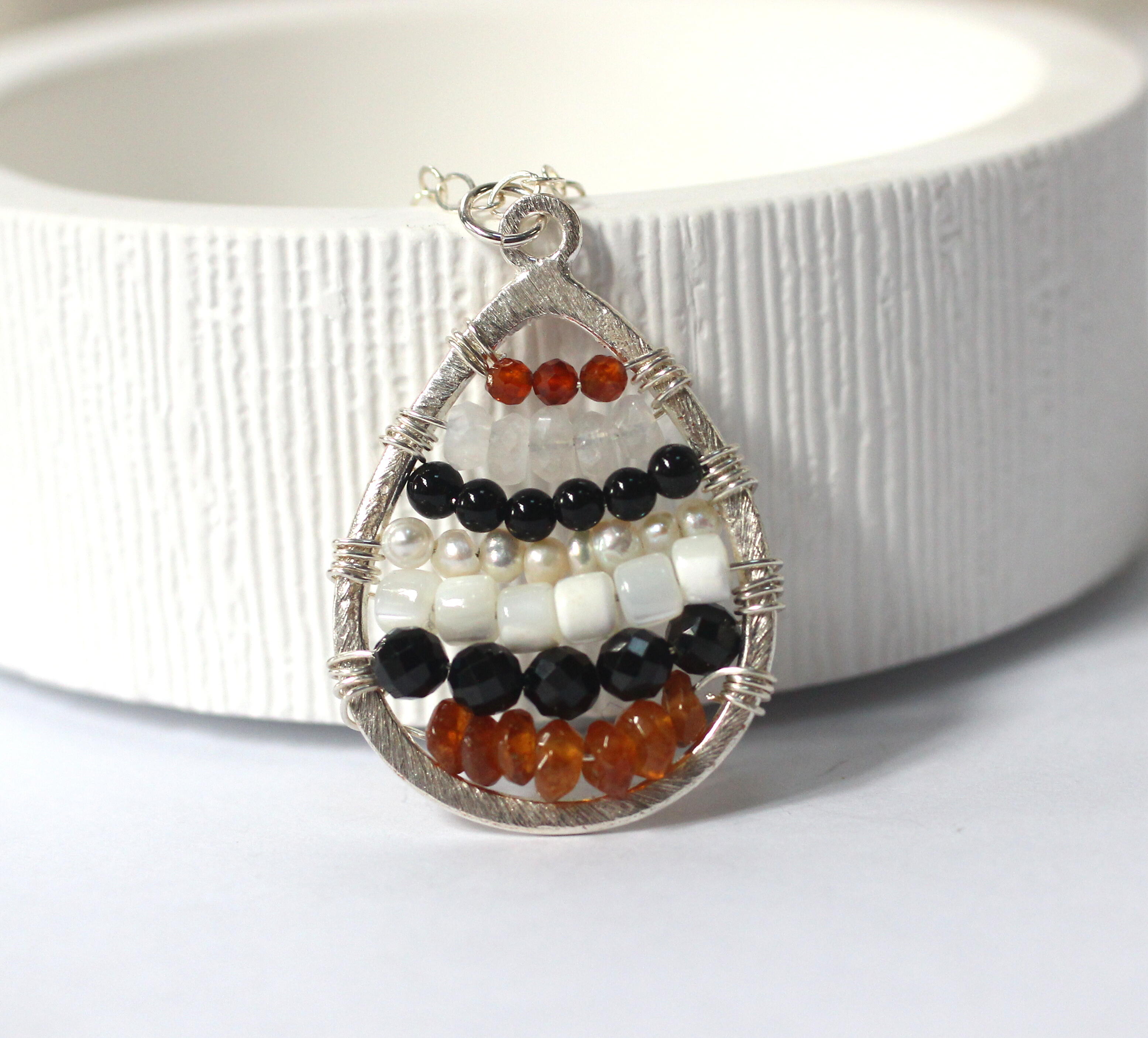 Tiny Stone Necklace