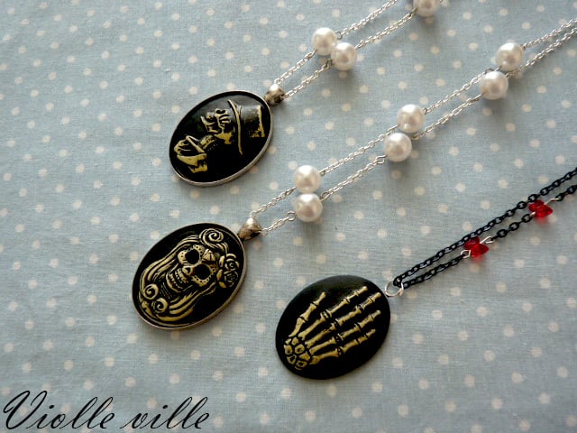 Goth black necklace