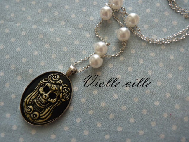 Goth black necklace