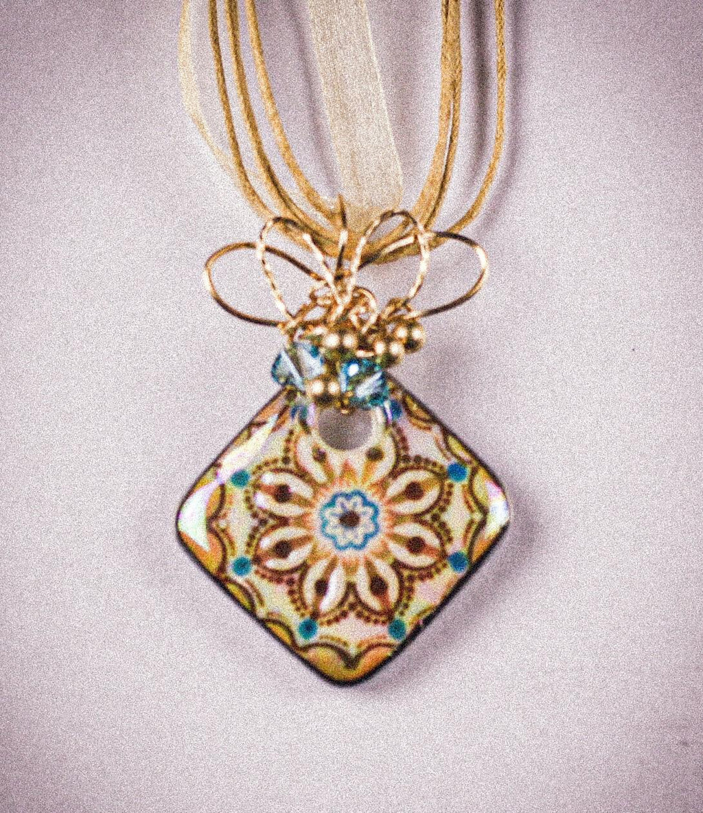 Shades of the Southwest Floral Imprint Pendant