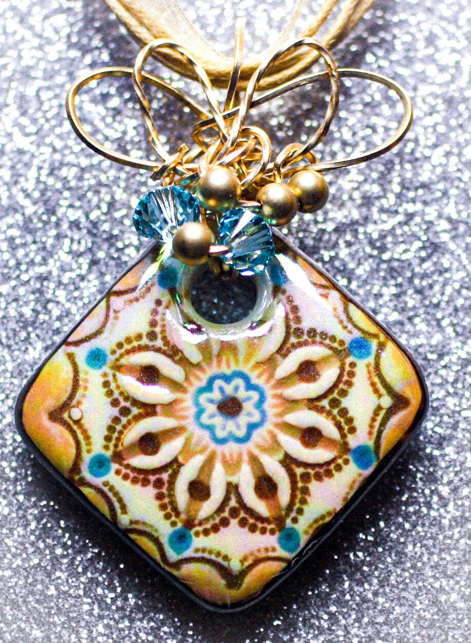 Shades of the Southwest Floral Imprint Pendant