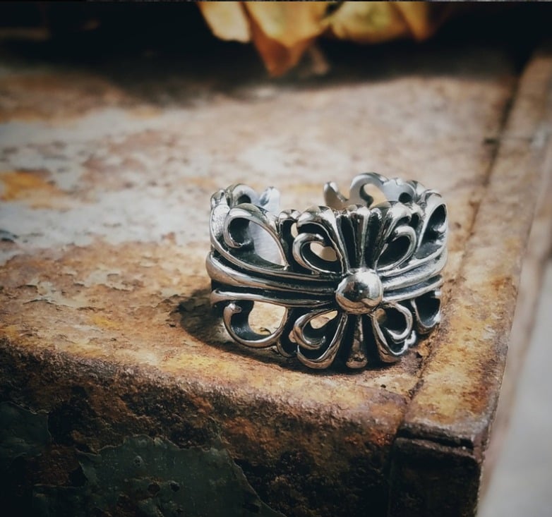 Stunning Punk Goth Floral Cross Silver Ring Unique