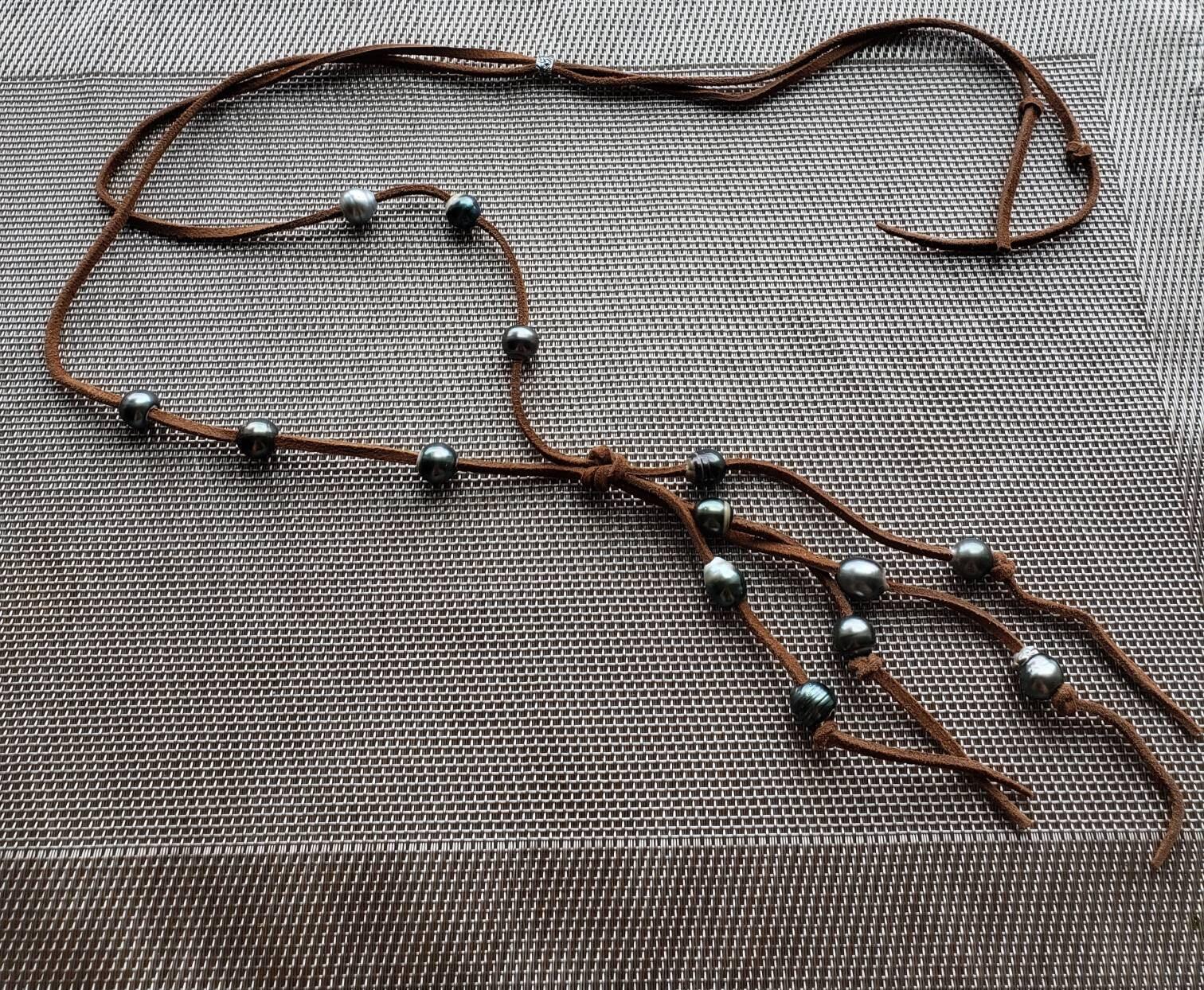 Black Tahitian pearls suede leather necklace, lariat style Y necklace, 3rd anniversary gift for wife,
