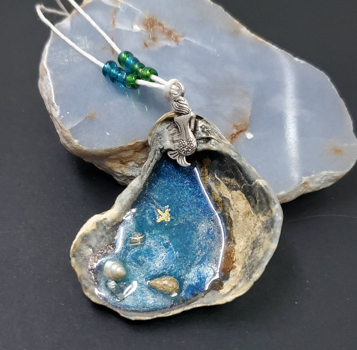 Mermaid Resting On The Ocean - Resin Wall Art Ornament