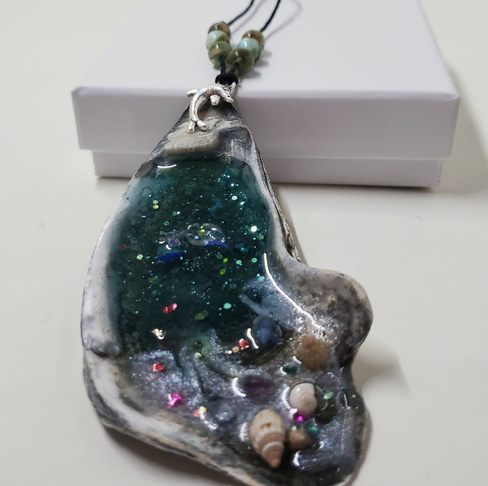 3 Resin Ocean Shell Ornaments in Gift Boxes